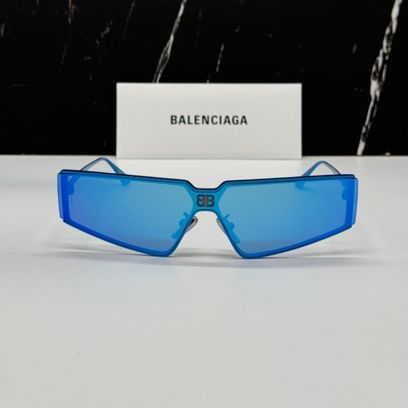 NEW BB0192S 003 BALENCIAGA BLUE GEOMETRIC WOMEN BALENCIAGA SUNGLASSES - Picture 3 of 11